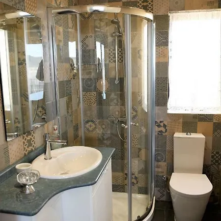 Red Malta - The Bijou Penthouse *