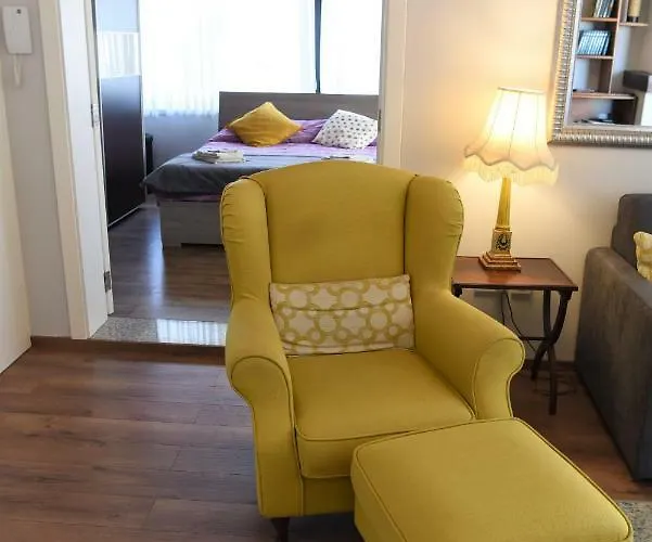 Red Malta - The Bijou Penthouse Apartment St. Paul's Bay