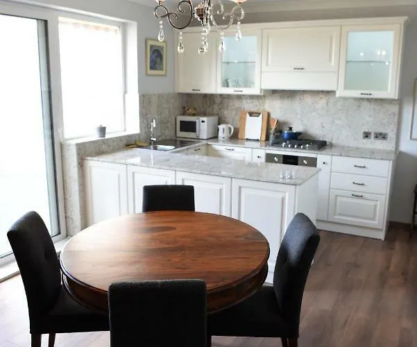 Red Malta - The Bijou Penthouse Apartment